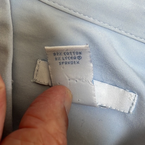 Gap Baby Blue Dress shirt with stretch (Lycra spandex.) - Picture 6 of 6